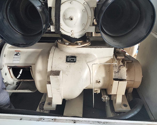 登?？諌簷C主機機頭大修